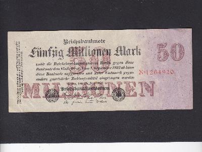 Beschrijving voorzijde: ARMS